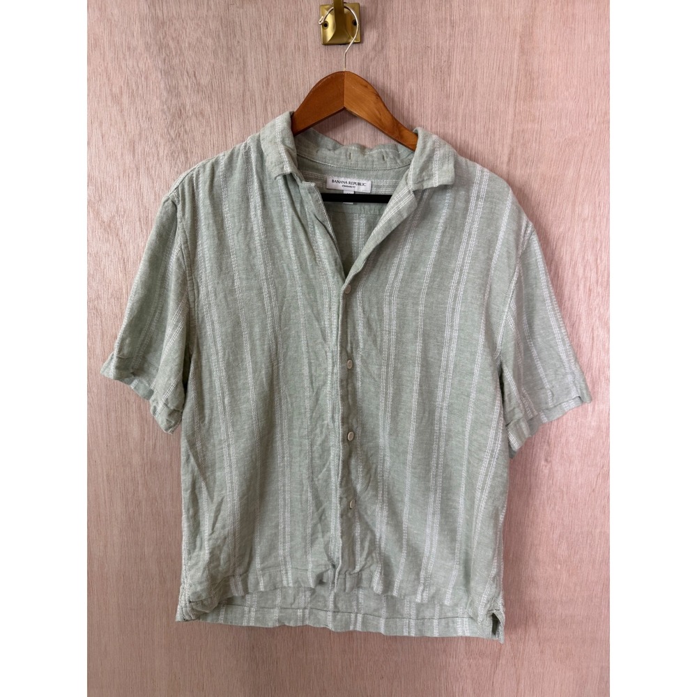 Banana Republic Mens Medium Standard Fit Sage Green Striped Short Sleeve Shirt